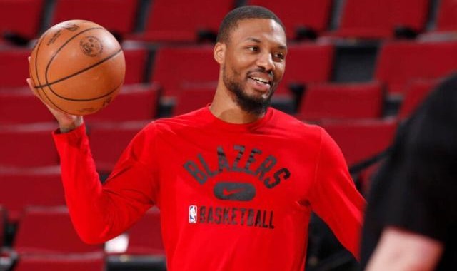 app下载-接受手术意味放弃赛季？利拉德：不会为选秀权打球