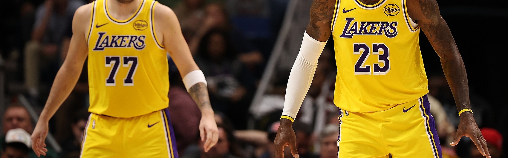 湖人背靠背迎战老鹰 詹姆斯与东契奇出战成疑 海斯&amp;里夫斯缺席